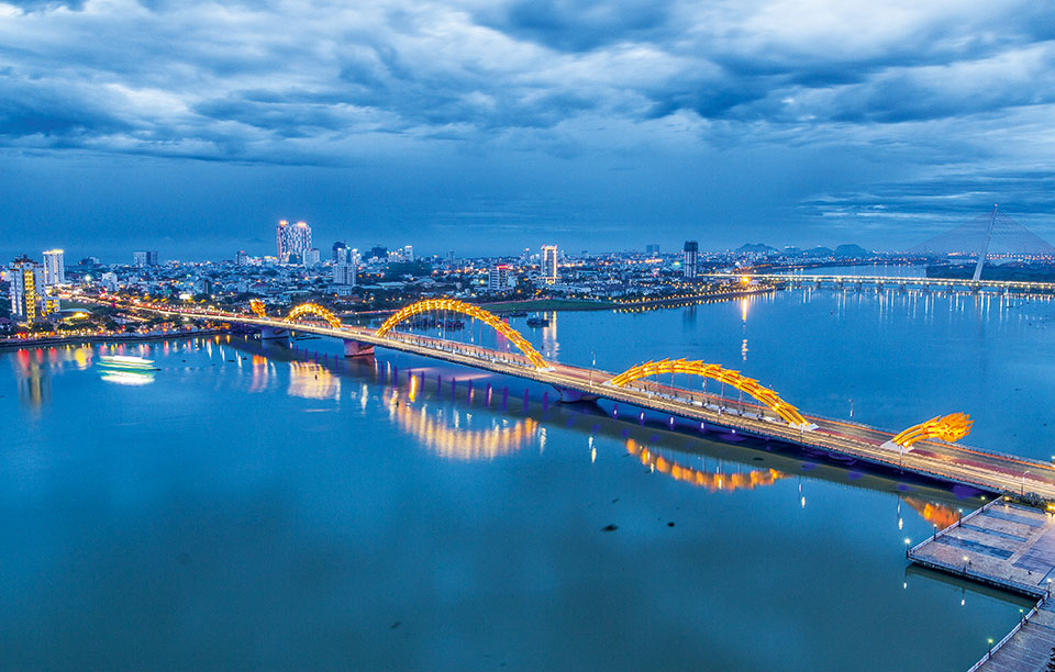 Trải Nghiệm Làm Việc Tại Căn Hộ Văn Phòng View Sông Hàn Đỉnh Cao 2 bat dong san can ho officetel da nang 7